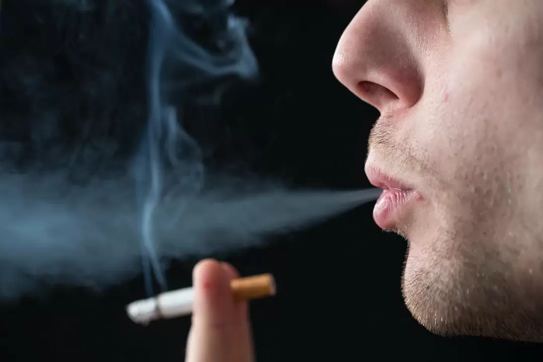 Pourquoi rêvez-vous de fumer dans un rêve 
